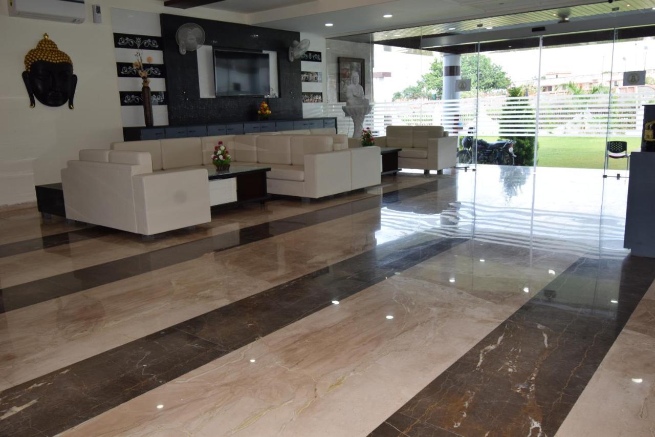 Nāthdwāra The Sky Imperial- Hotel Gopal Darshan מראה חיצוני תמונה