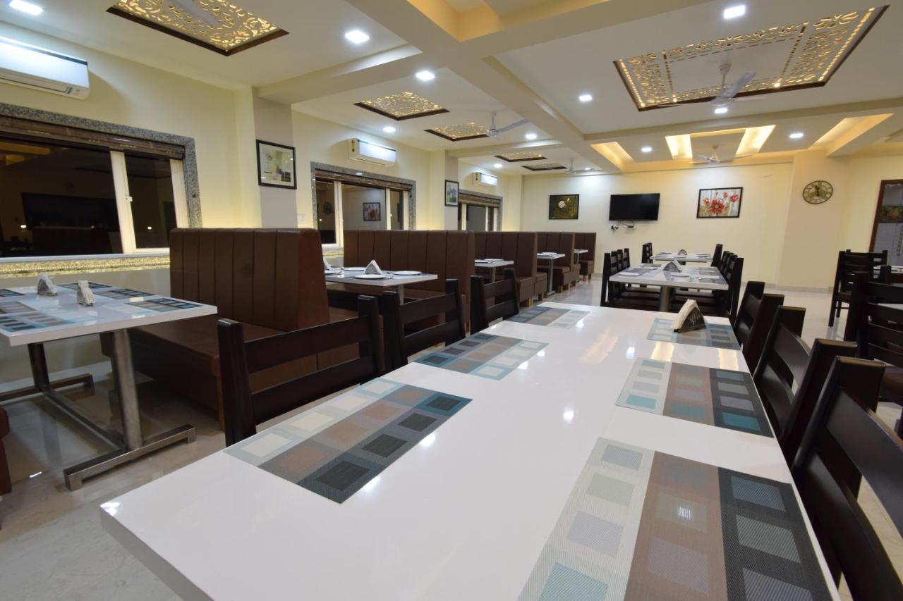 Nāthdwāra The Sky Imperial- Hotel Gopal Darshan מראה חיצוני תמונה