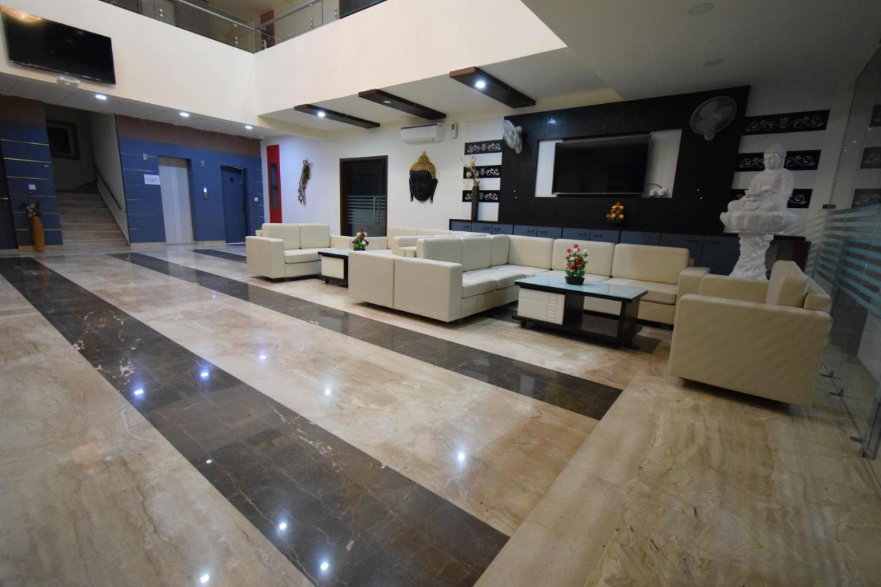 Nāthdwāra The Sky Imperial- Hotel Gopal Darshan מראה חיצוני תמונה
